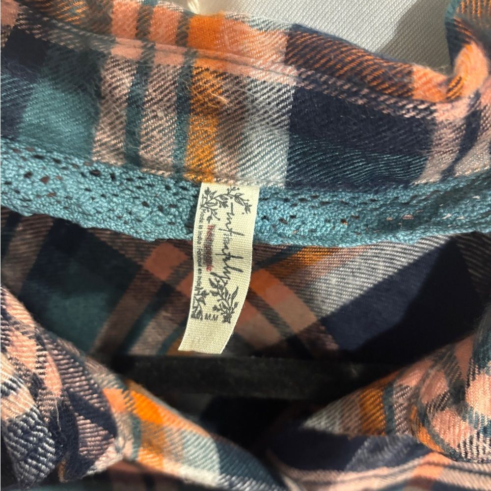 Free people Plaid soft Flannel Shirt M - Picture 5 of 5